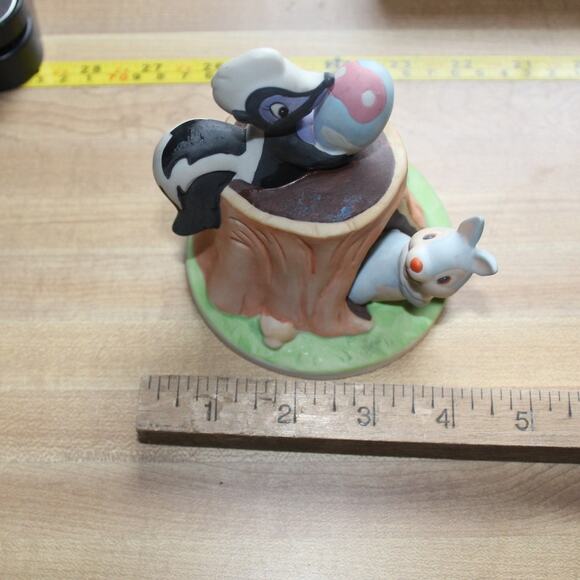 vintage Walt Disney Productions Bambi Thumper Flower the Skunk Easter Figurine. - Picture 7 of 7